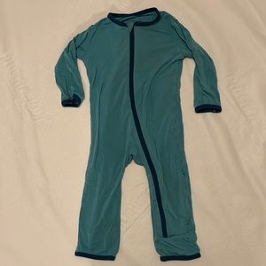 KicKee Pants turquoise pajamas w zipper size 6-9 months